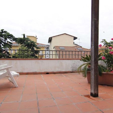 L'Arrocco Bed And Breakfast Marina Di Carrara Exteriör bild
