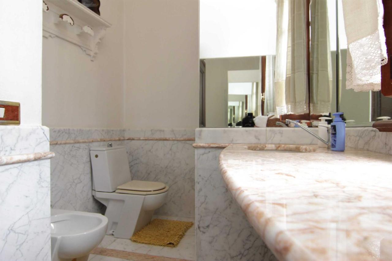 L'Arrocco Bed And Breakfast Marina Di Carrara Exteriör bild