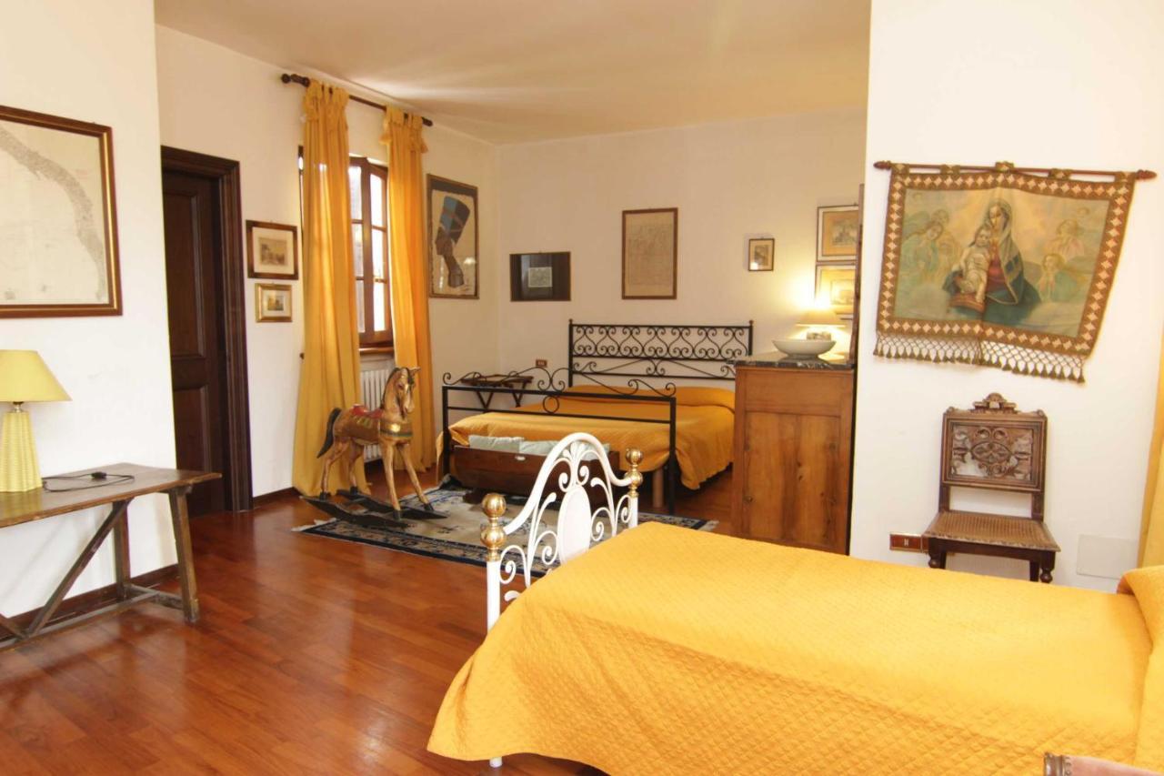 L'Arrocco Bed And Breakfast Marina Di Carrara Exteriör bild