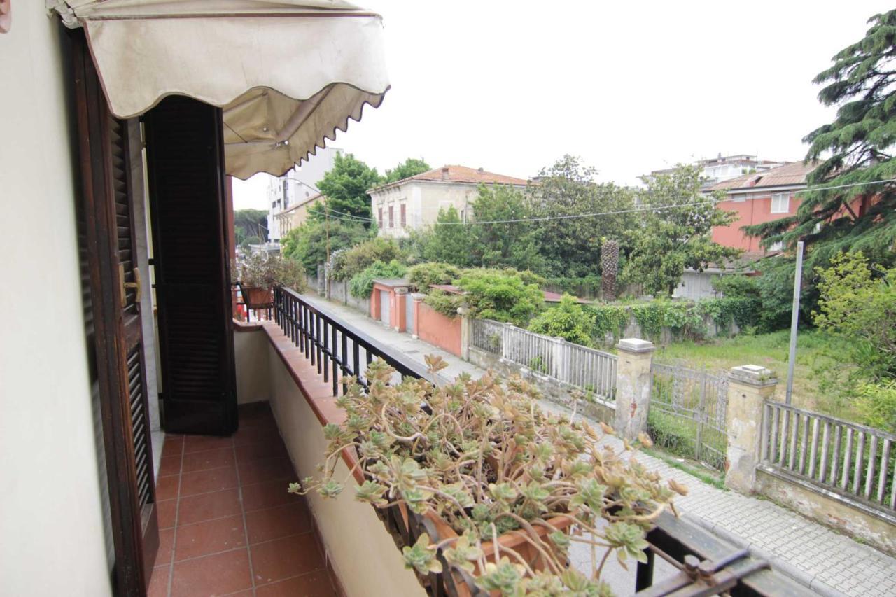 L'Arrocco Bed And Breakfast Marina Di Carrara Exteriör bild